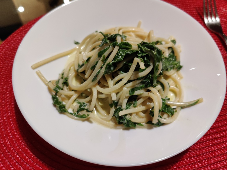 Spaghette cu leurda si smantana