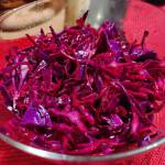 Salata de varza rosie