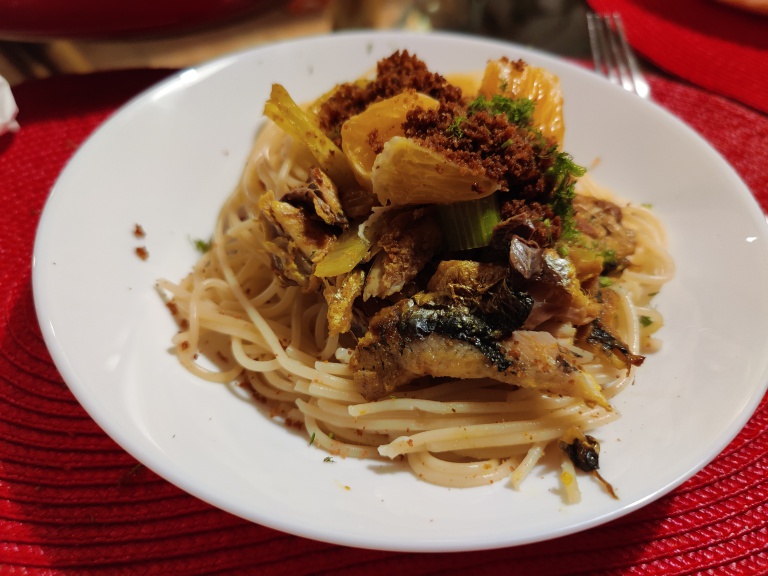 spaghetti cu sardine