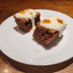 brownie cu glazura de mascarpone