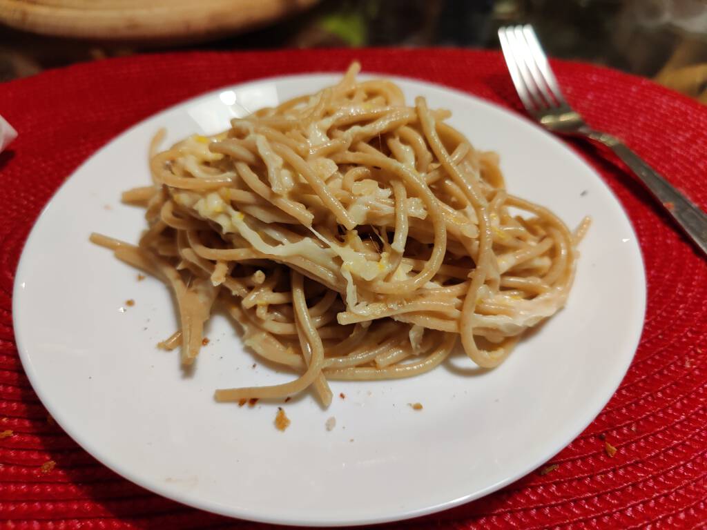 spaghetti cu lamaie si pecorino