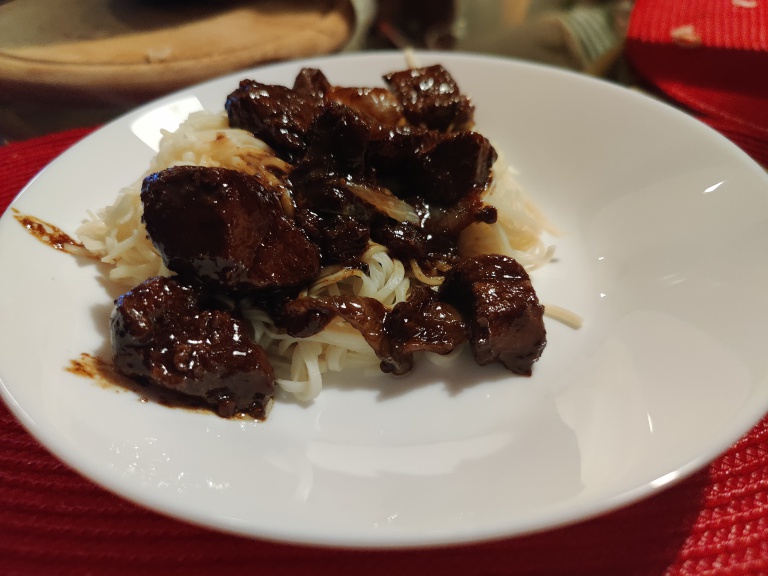 porc cu noodles