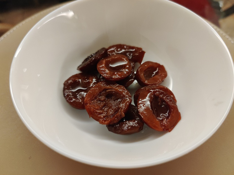 pflaumen in Rum