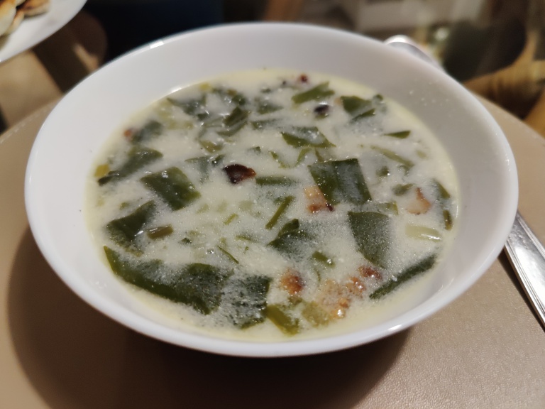 ciorba de leurda