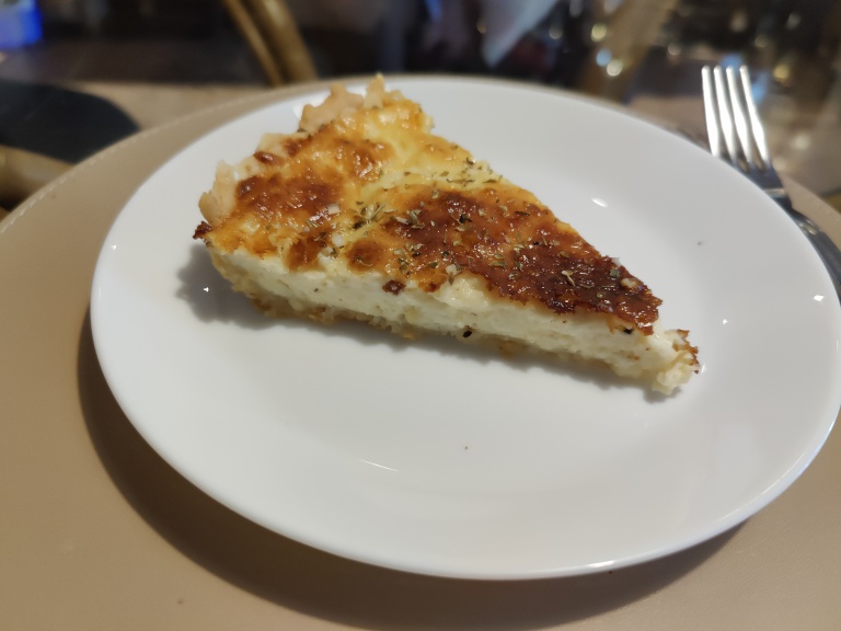 tarta cu cascaval