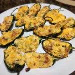 Jalapenos umpluti cu cheddar