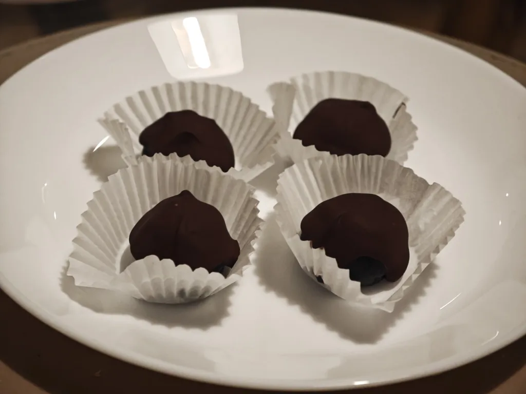 Bomboane de oreo cu ciocolata