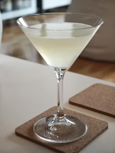 Limoncello martini