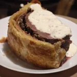 Beef wellington in foietaj