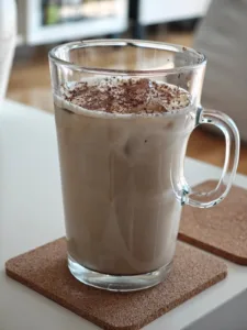 Cafea cu lapte rece