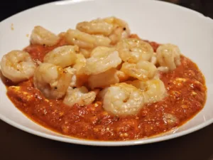 Creveti saganaki