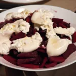 Salata de sfecla cu burrata