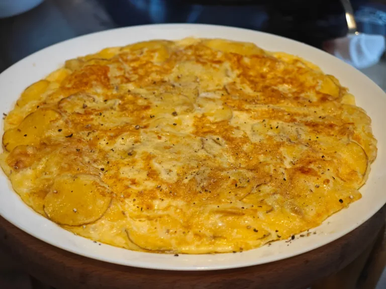 Tortilla de patatas reinterpretata