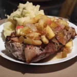 Cotlet de porc cu chutney de mere