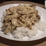 Pui cu ciuperci si smantana cu curry