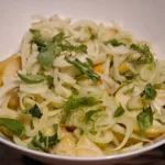 Salata de pere cu fenicul