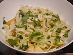 Salata de pere cu fenicul
