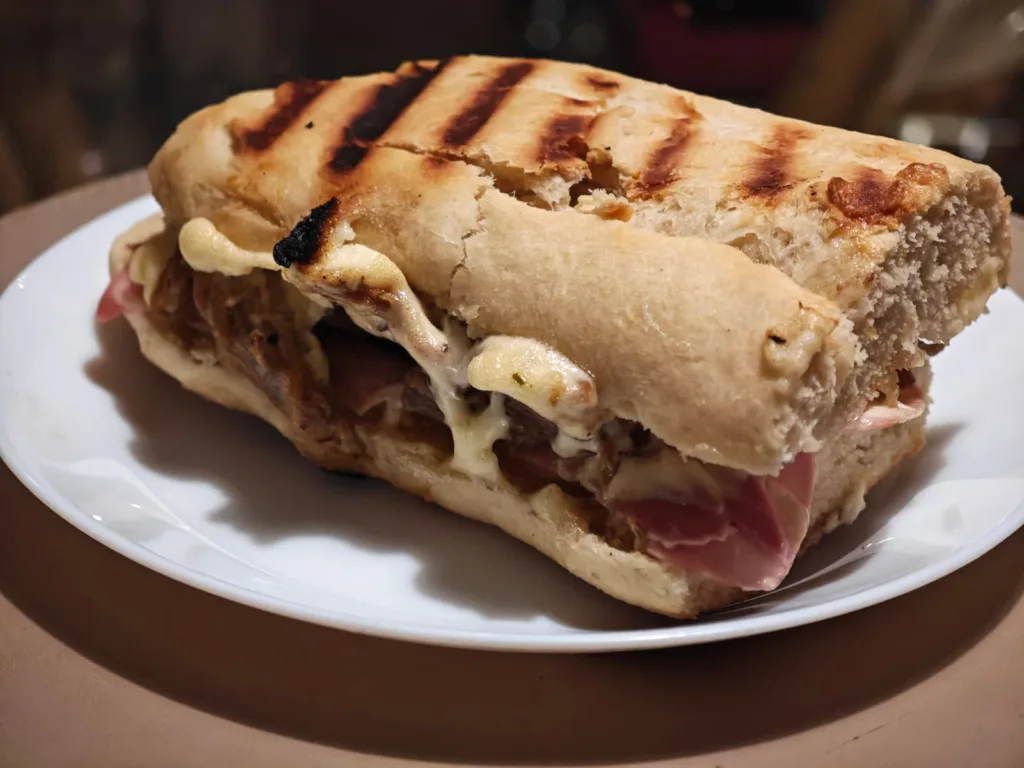 Cubano