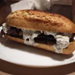 Sandwich cu vita si maioneza