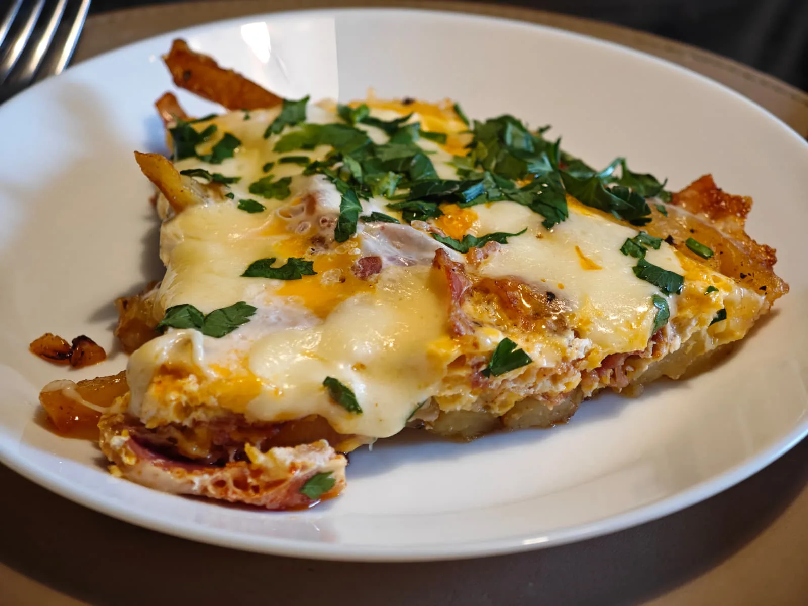 Cartofi cu oua si bacon