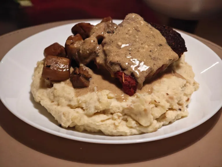 Pastrama cu sos madeira