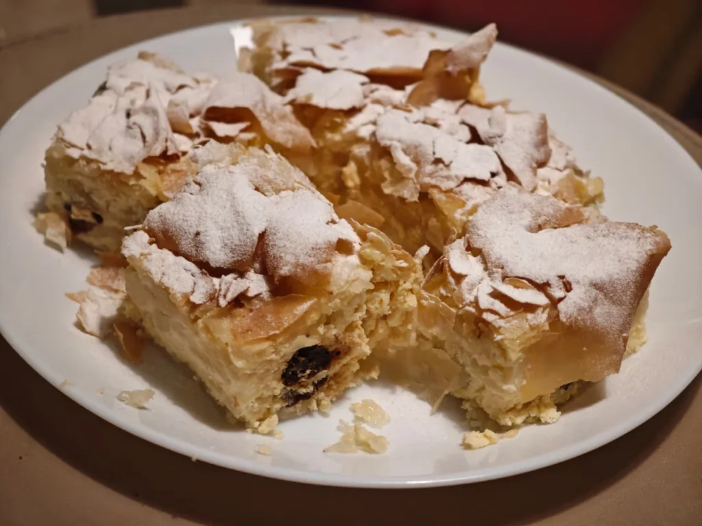 Placinta cu branza cu foi