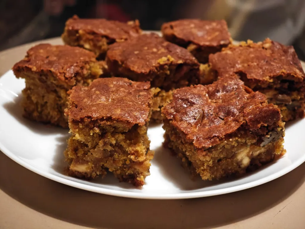 Pumpkin blondies