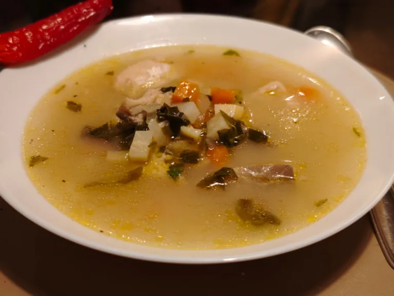 Ciorba de peste cu zeama de varza