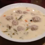 Ciorba de perisoare ardeleneasca cu tarhon