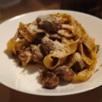 Fettuccine con le rigaglie di pollo