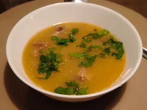 Supa crema de telina si ghimbir cu curcan