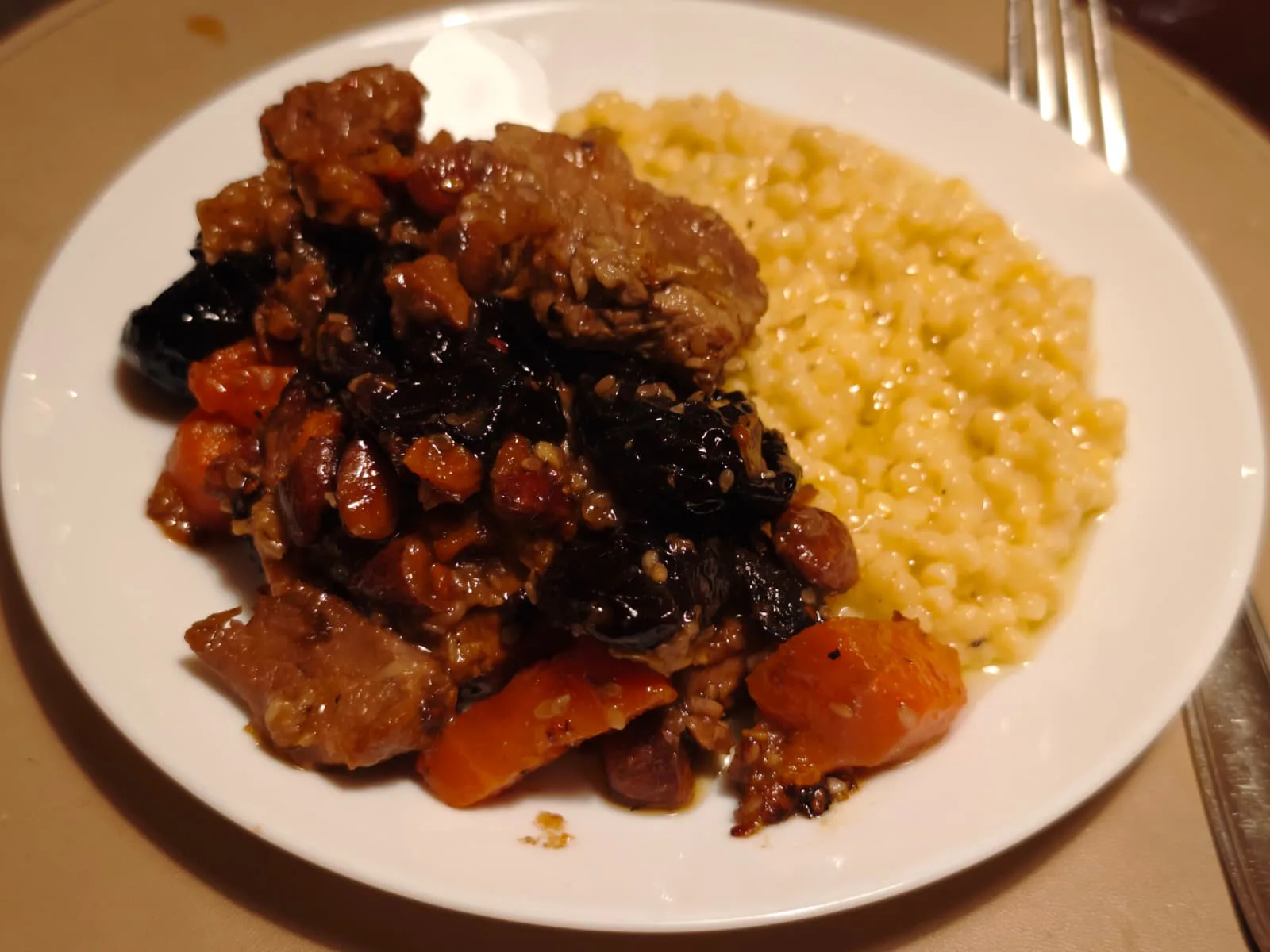 Tajine de miel cu prune uscate