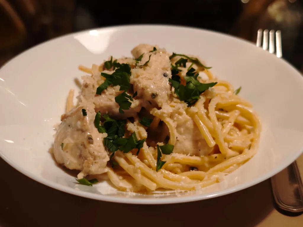 Spaghetti cu Pui si Cowboy Butter