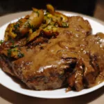 Cotlete de porc cu sos de ciuperci