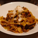 Fettucine ragu alla perugina