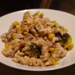 Fusilli al forno con tonno