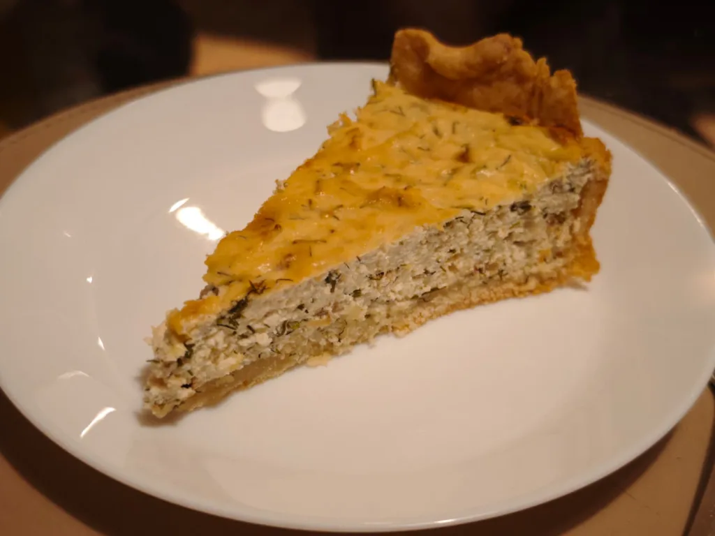 Tarta cu urda si marar
