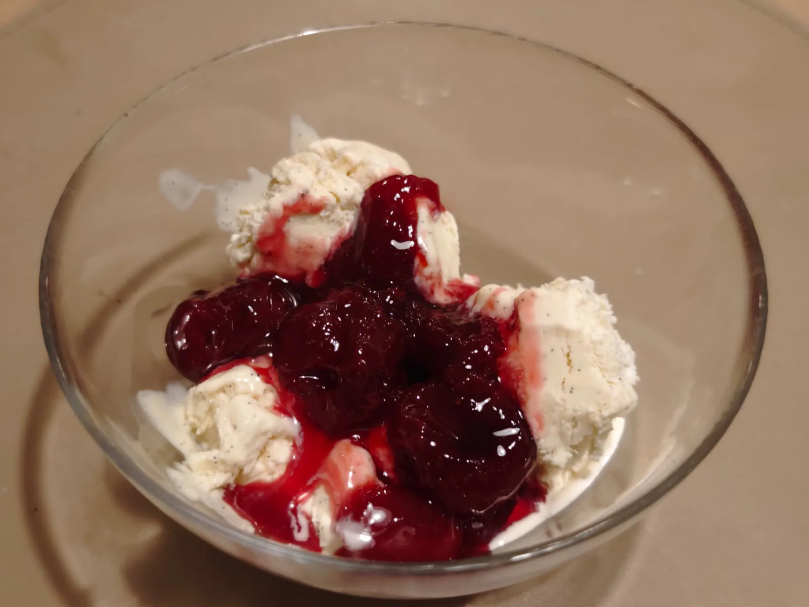 Cherries jubilee