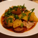 Pui cu carnati si arome cajun