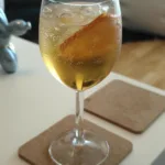 Amaretto spritz