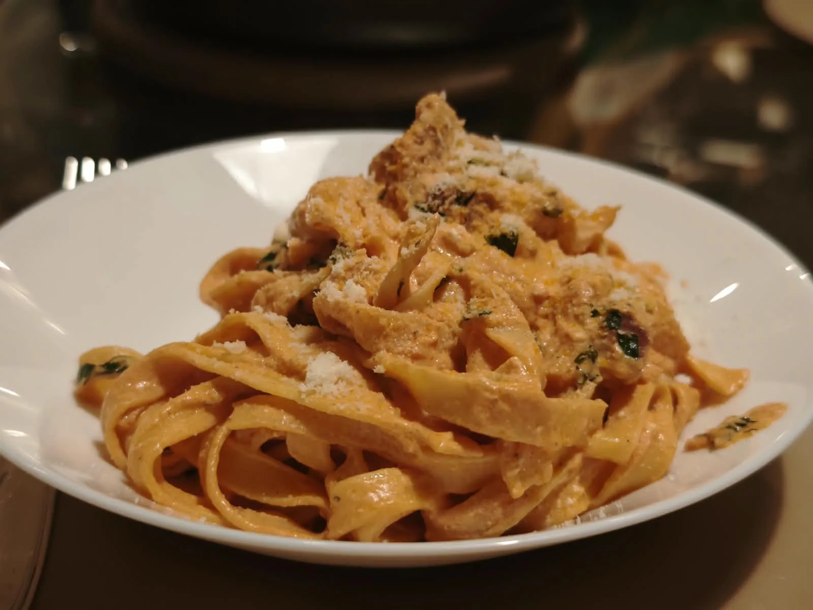 Tagliatelle cu sucuk