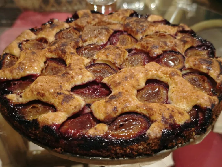 Plum torte